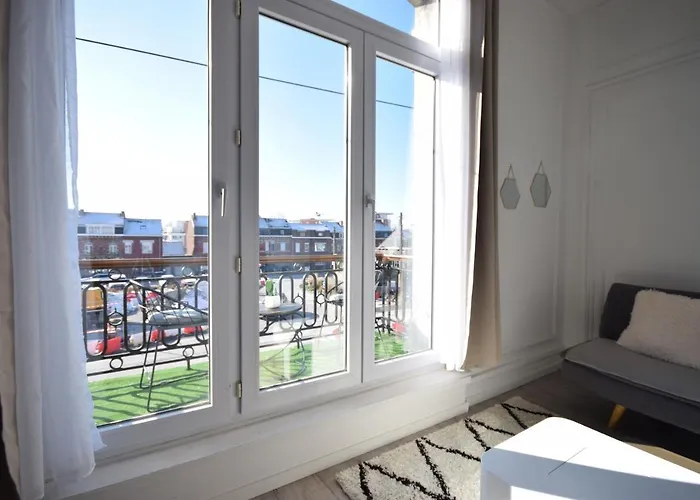Chic Appart Design - Hyper Centre - Tramway - Free Wifi - Lerelaisdodile12