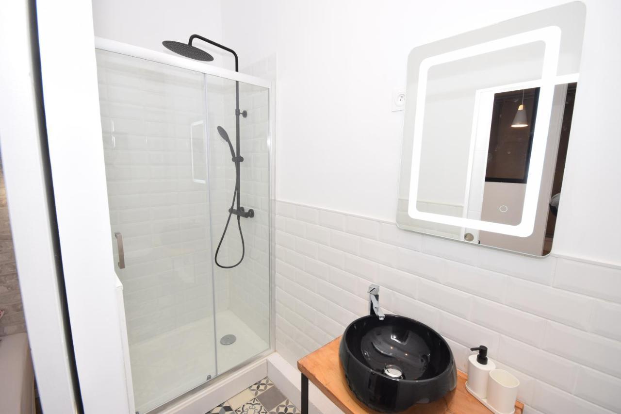 Chic Design - Hyper Centre - Tramway - Free Wifi - Lerelaisdodile12 Apartment Valenciennes